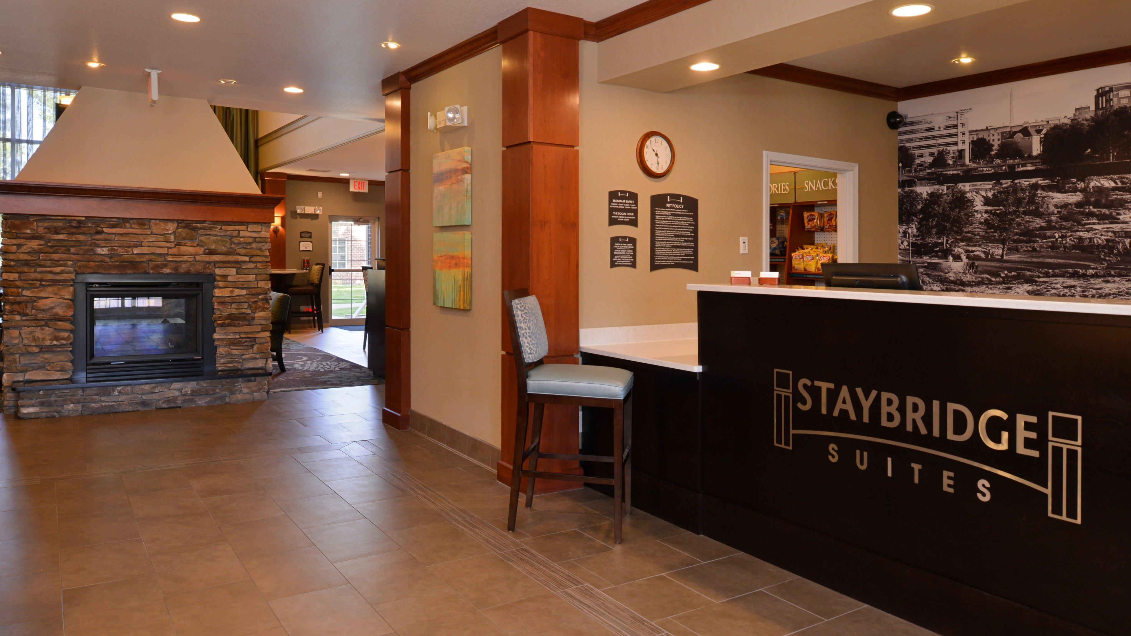 Staybridge Suites Sioux Falls At Empire Mall By Ihg Luaran gambar